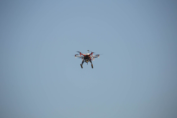 Bild zu Luftverkehrsrecht - EU: Strategie gegen zivile Drohnenangriffe